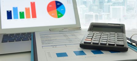 Calculator and graphs for analysis