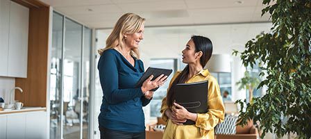 Professional conversation in modern workplace